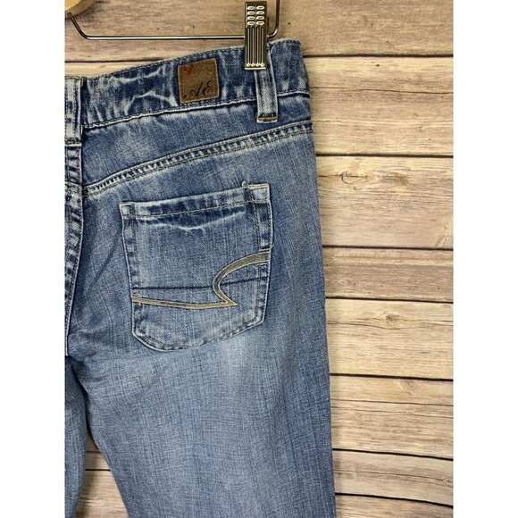 American Eagle Womens 8 Long Favorite Boyfriend Jeans Distressed Denim - Picture 8 of 10
